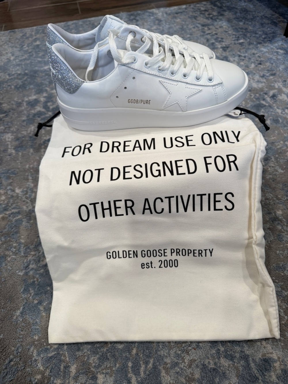 Golden Goose White Leather Low-Top Sneakers with Silver Glitter Heel - Picture 5 of 5